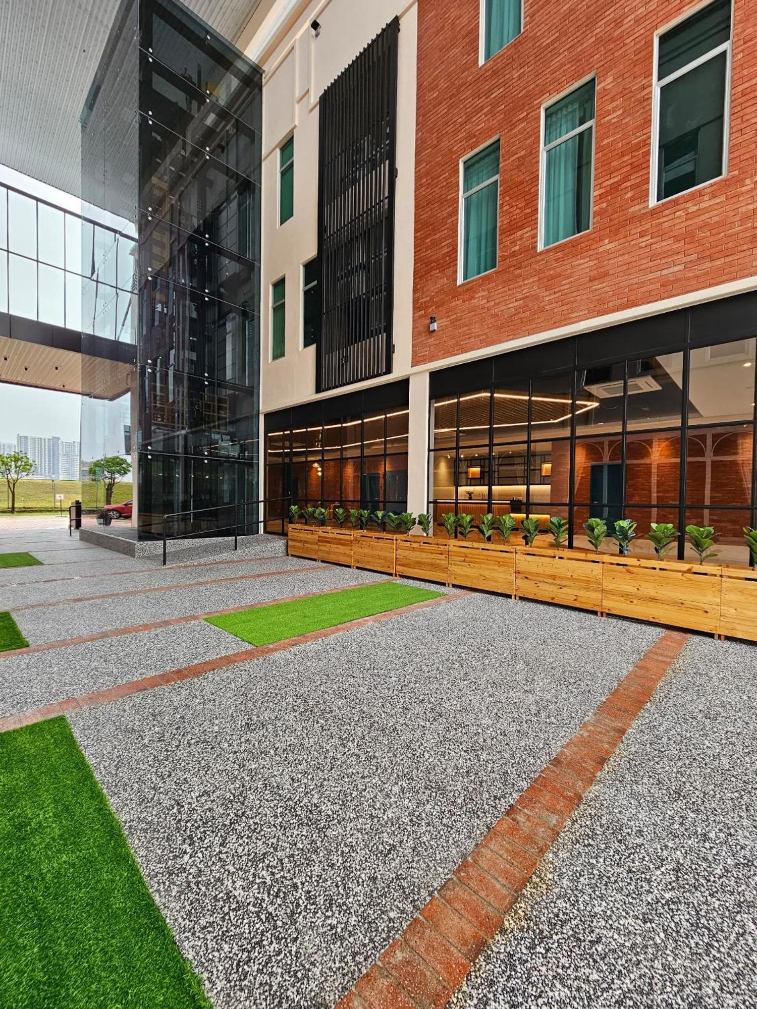 Le'Genda Hotel Kajang Exterior foto